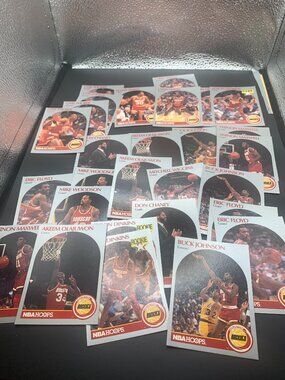 28ct 1990 NBA Hoops Houston Rockets Basketball Trading Cards SELLING AS IS